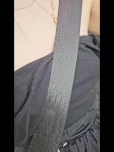 开车露出